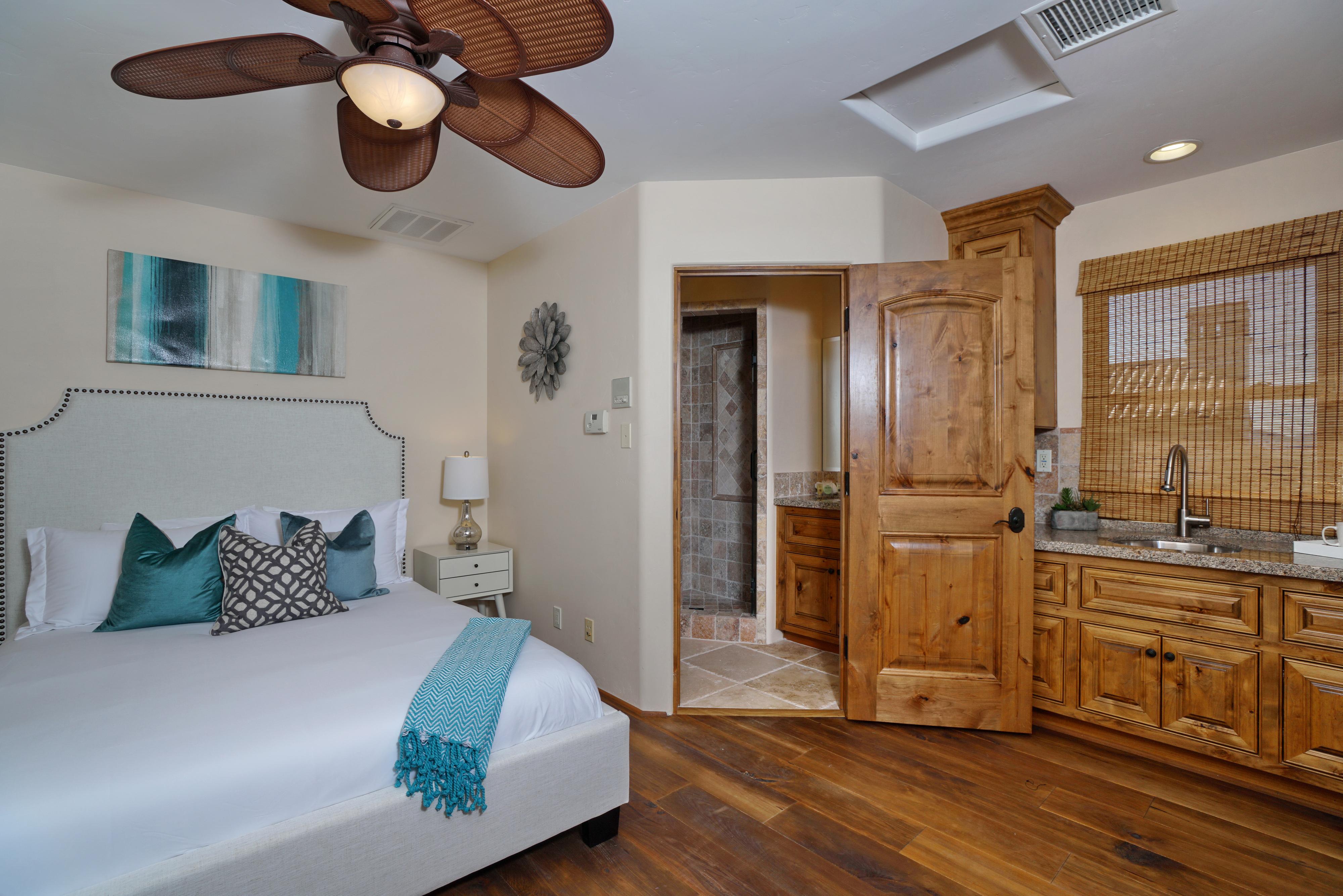 Temecula Luxury Estate with Private Pool Sleeps 24 Guests