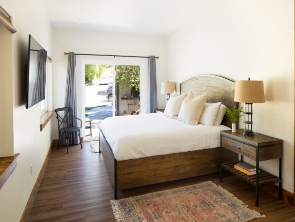 San Diego Beach Communities North Home 990814