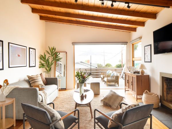 California Dreaming A Spectacular Residence Indoor Outdoor living.