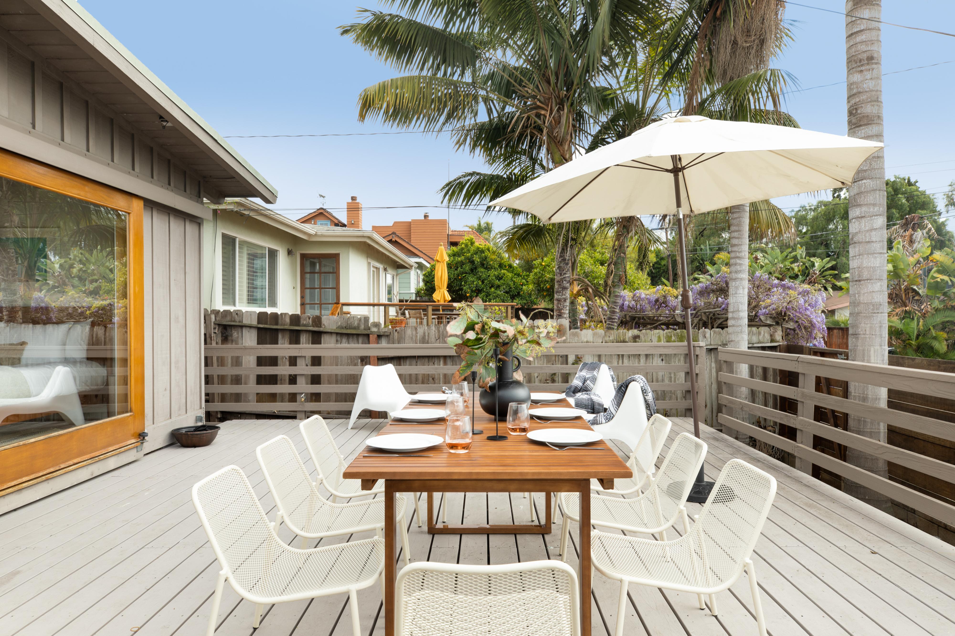 California Dreaming A Spectacular Residence Indoor Outdoor living.