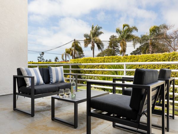 San Diego Luxury Mansion with Great Backyard Pool & Spa