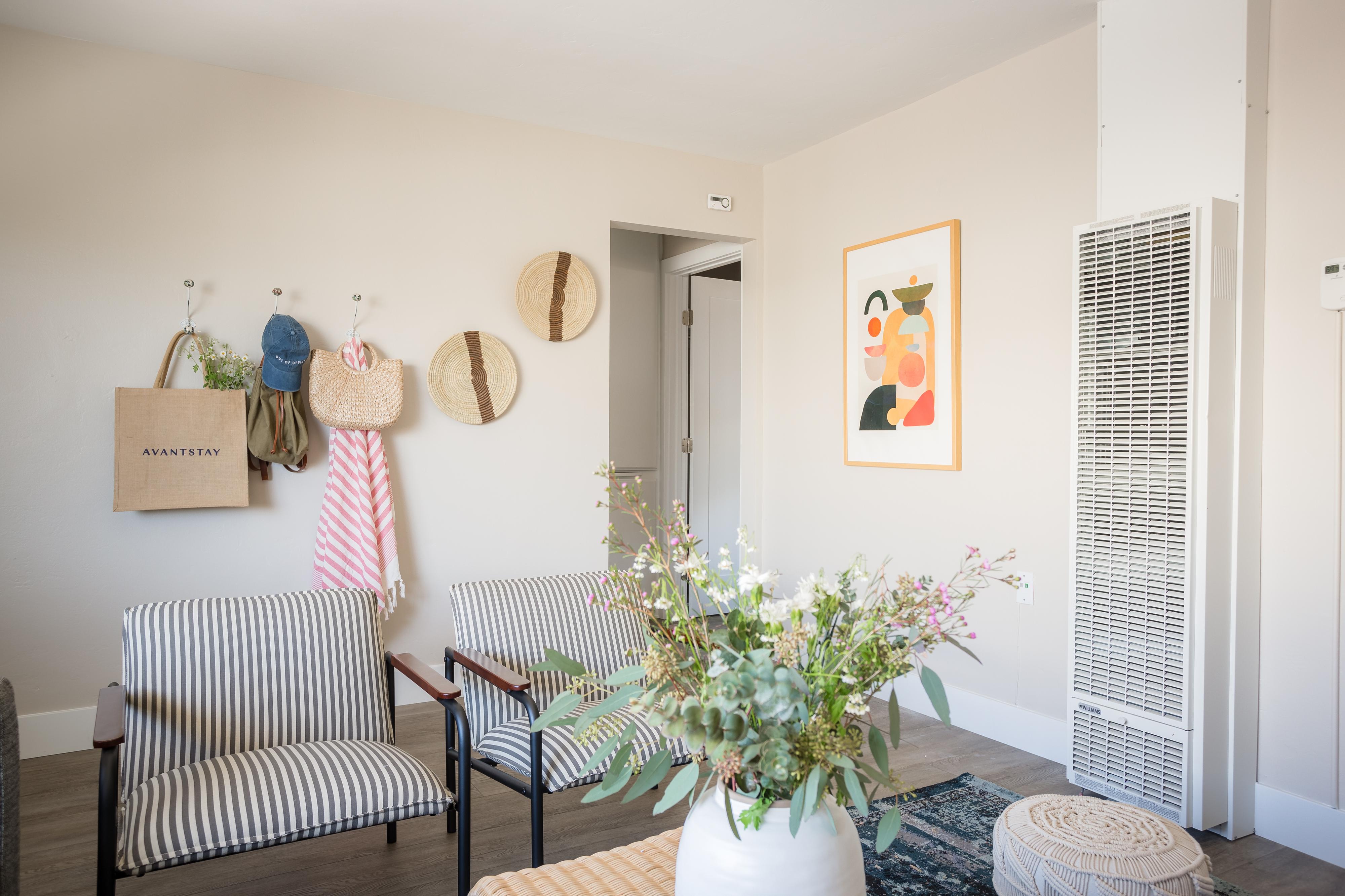 San Diego Beach Communities North Home 990821