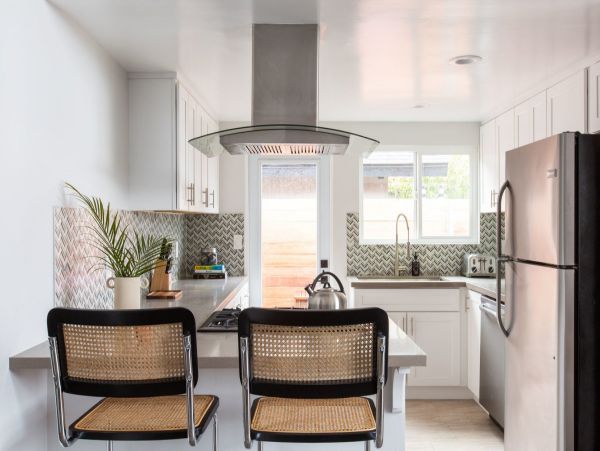 La Jolla Vacation Home Six Bedroom Three blocks to Beach