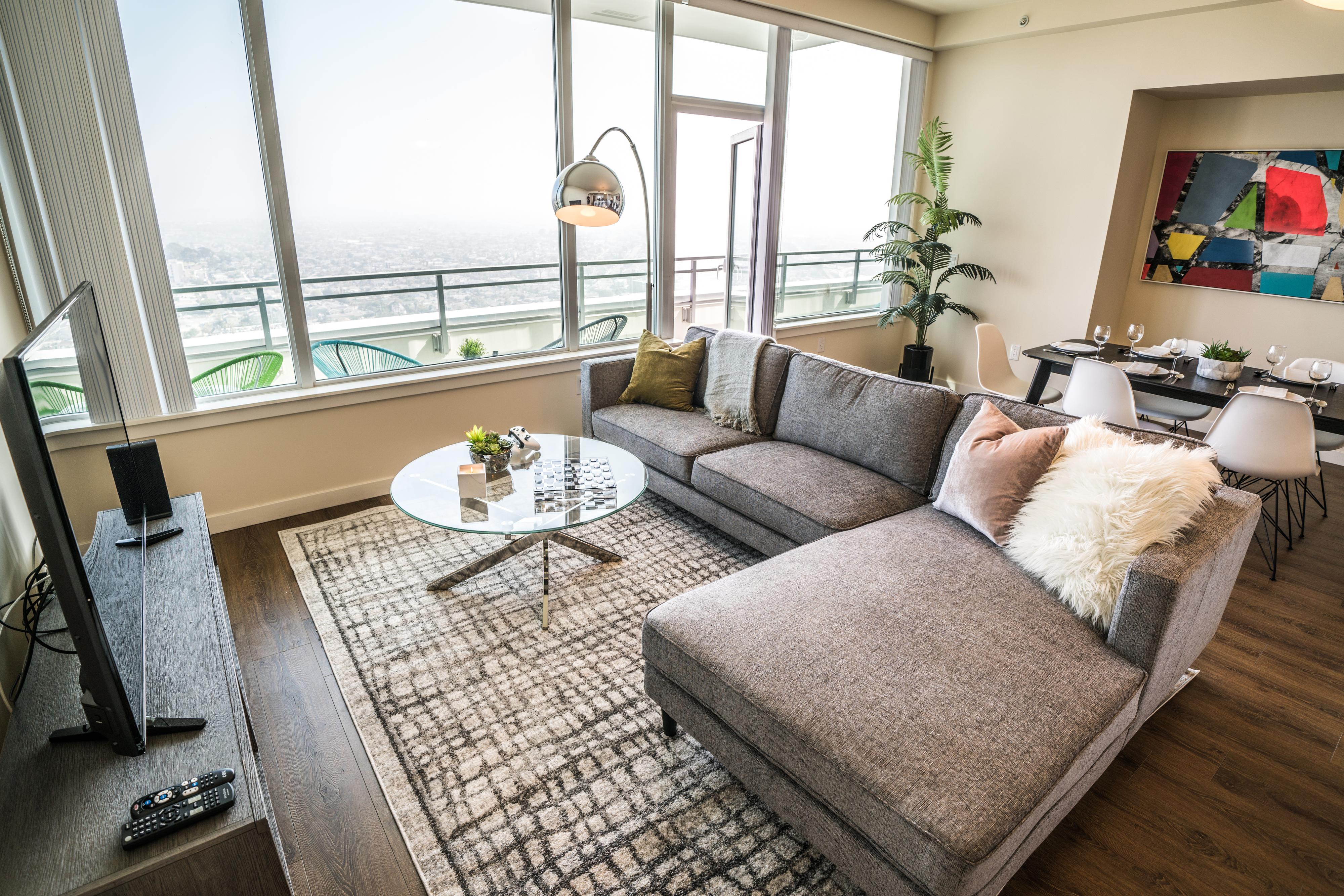 San Diego Beach Communities North Condo 990832
