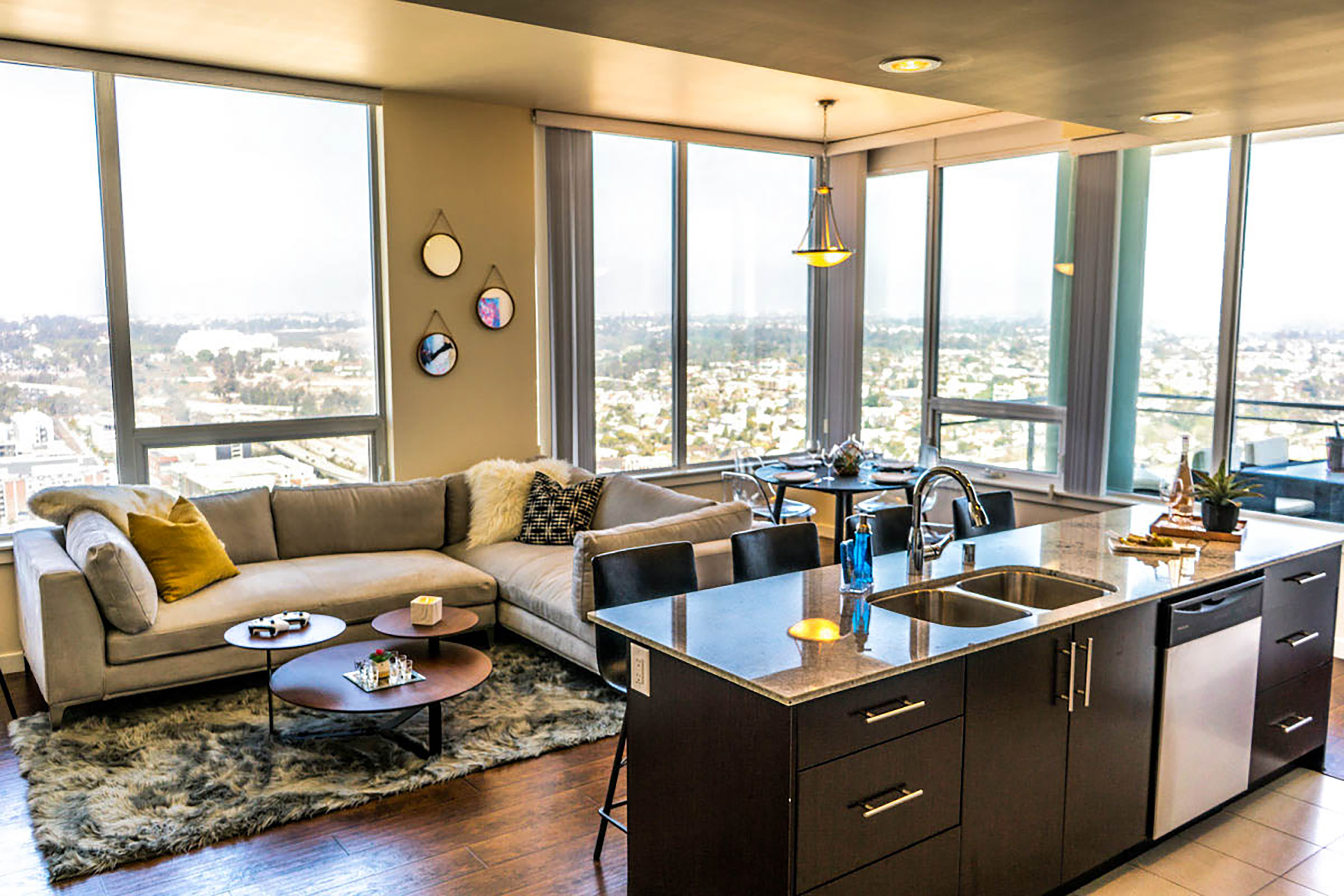 San Diego Beach Communities North Condo 990835
