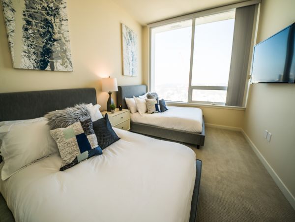 San Diego Beach Communities North Condo 990835