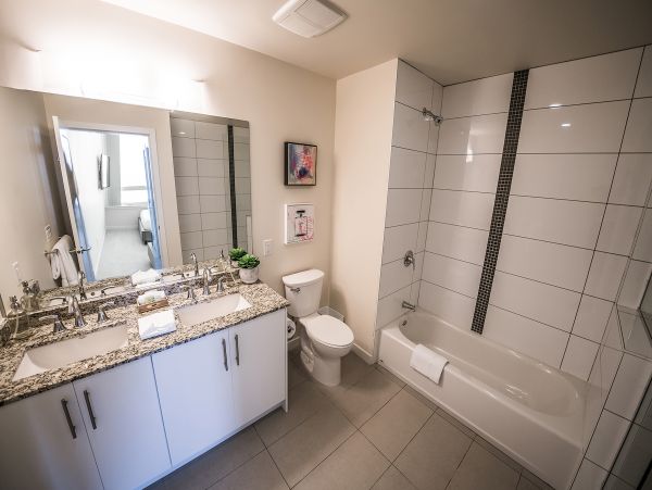 San Diego Beach Communities North Condo 990835