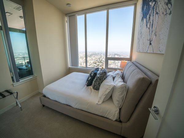 San Diego Beach Communities North Condo 990835