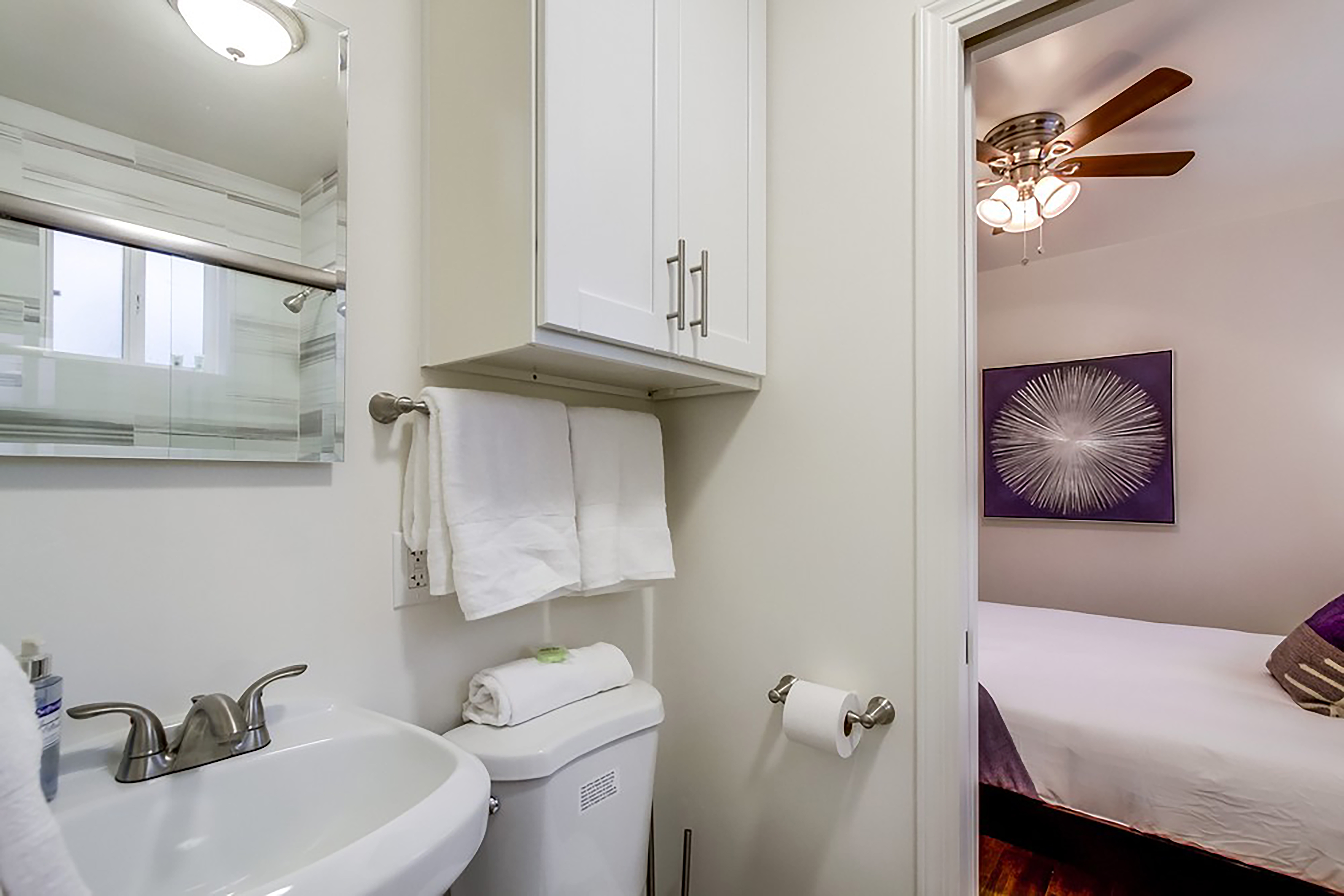 San Diego Beach Communities North Home 990836