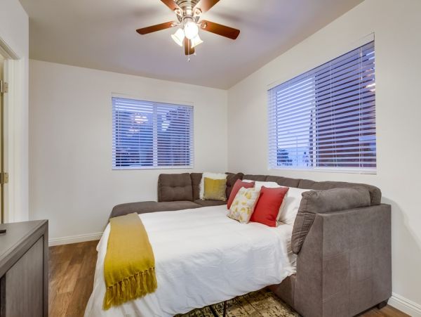 San Diego Beach Communities North Home 990836
