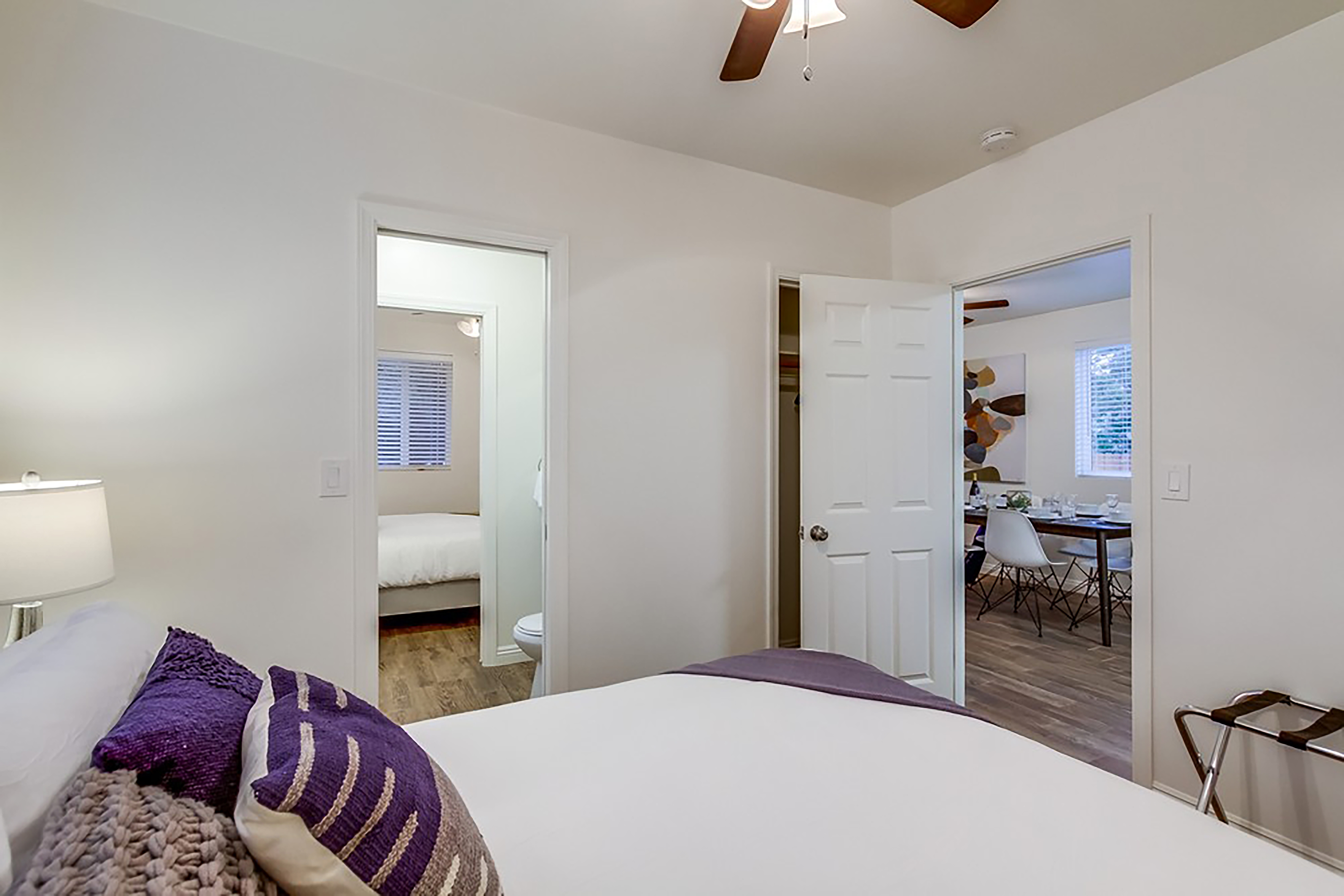 San Diego Beach Communities North Home 990836