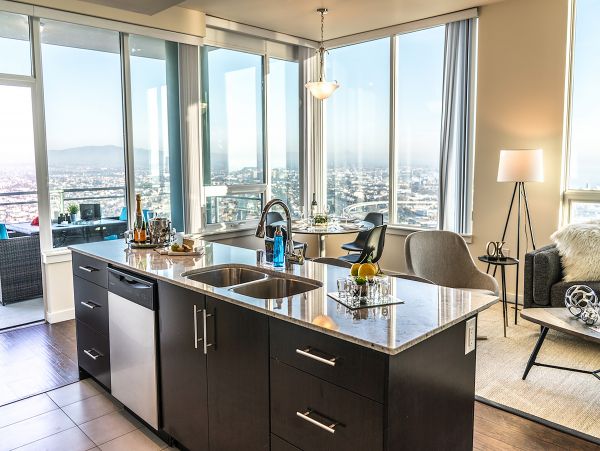San Diego Beach Communities North Condo 990837