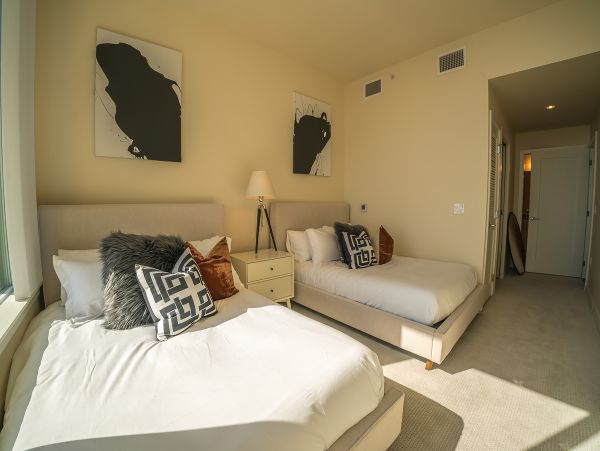 San Diego Beach Communities North Condo 990837