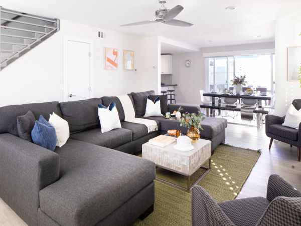 Stylish Beachside Retreat