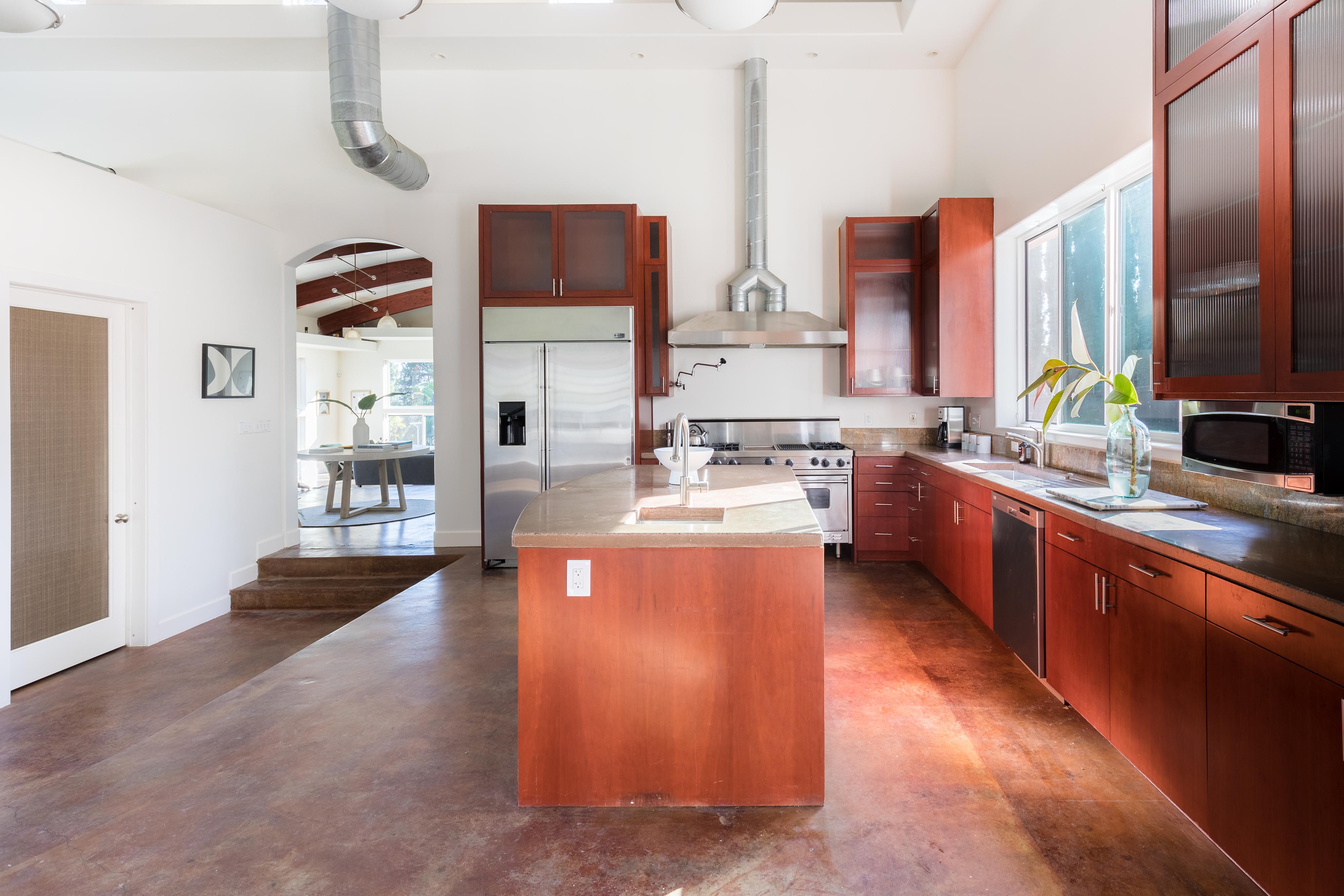 San Diego Beach Communities North Home 990845