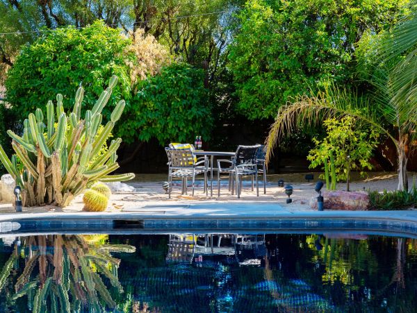Palm Springs Home 990846