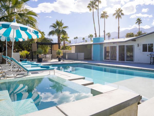Palm Springs Home 990848