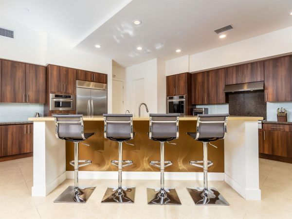 Palm Springs Home 990849