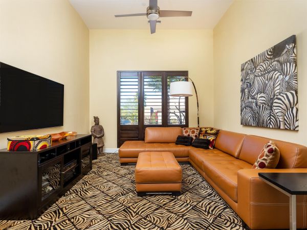 Palm Springs Home 990849