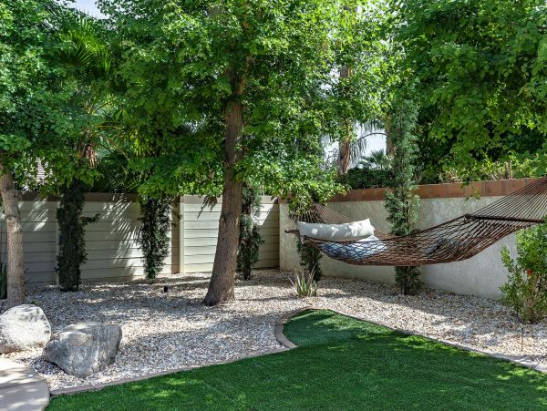 Palm Springs Home 990850
