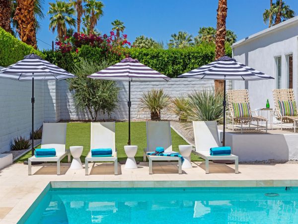 Palm Springs Home 990851