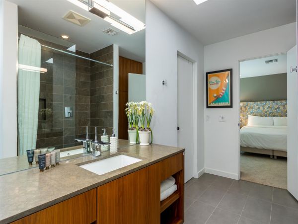 Palm Springs Home 990851