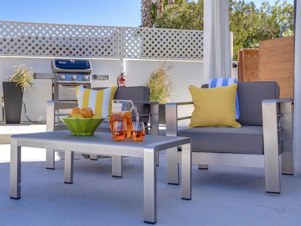 Palm Springs Home 990853