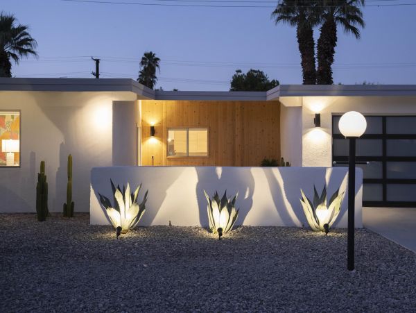 Palm Springs Home 990854