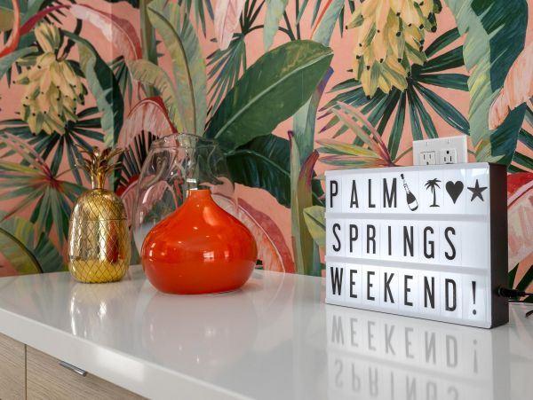 Palm Springs Home 990854