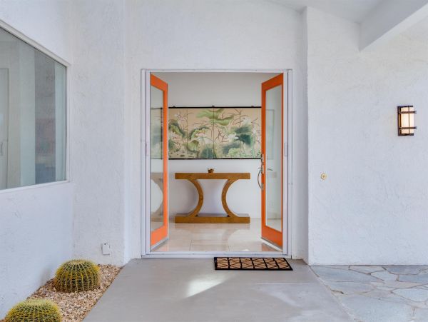 Palm Springs Home 990856