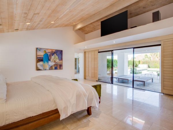 Palm Springs Home 990856