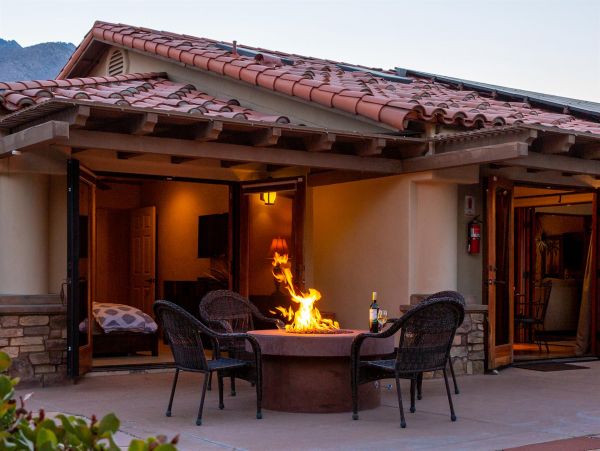 Palm Springs Luxury Pool Home