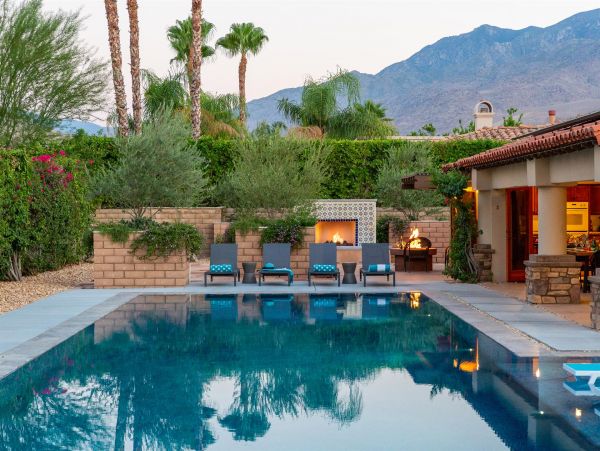 Palm Springs Luxury Pool Home