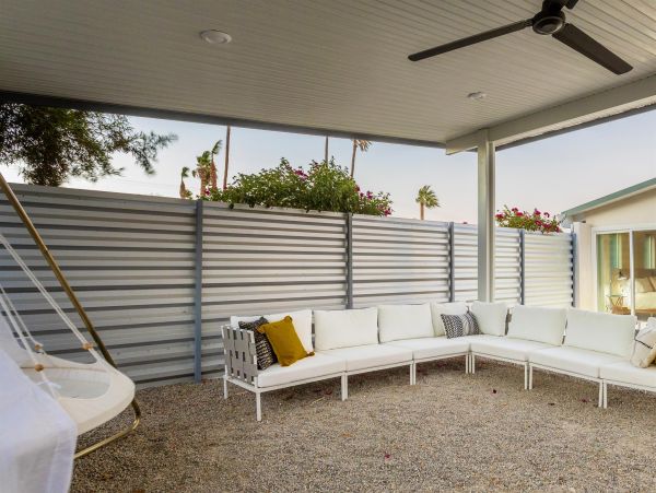 Palm Springs Home 990859