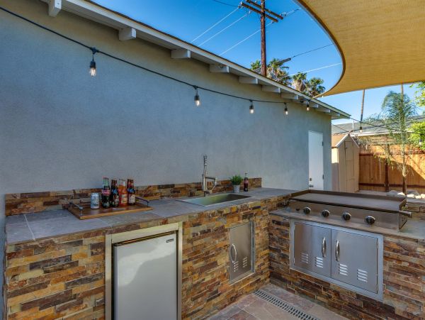Palm Spring Two Bedroom Home with Private Pool