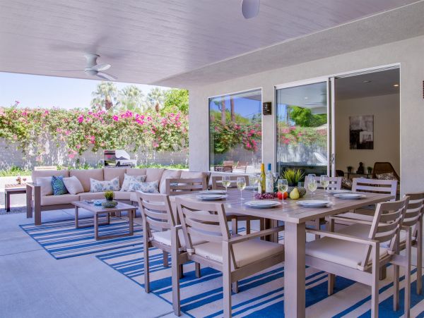Palm Springs Home 990861