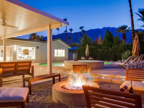 Palm Springs Home 990861