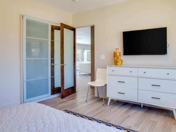 Palm Springs Home 990861