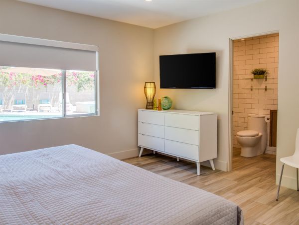 Palm Springs Home 990861