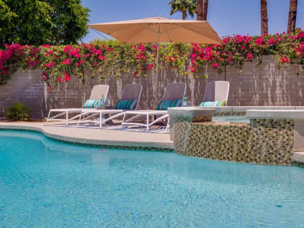 Palm Springs Home 990861