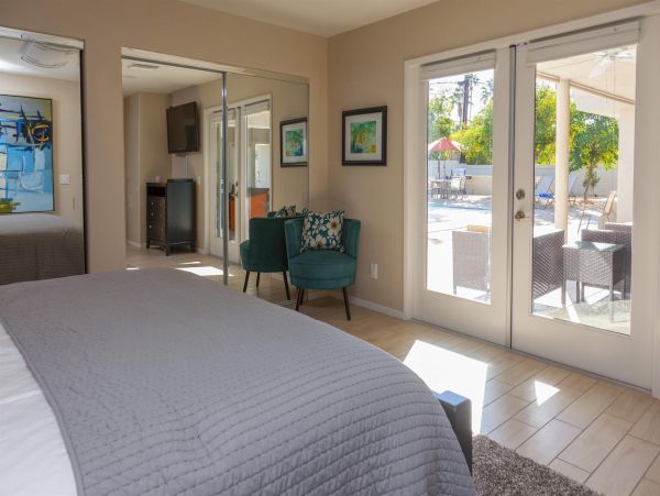 Palm Springs Home 990862
