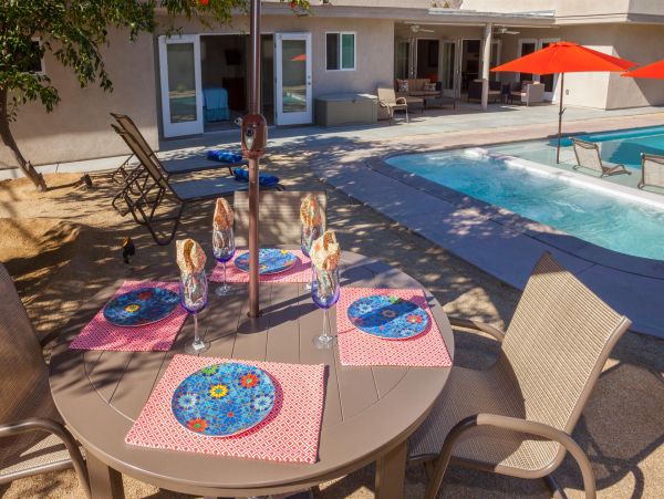 Palm Springs Home 990862