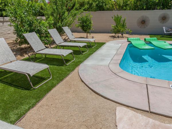 Palm Springs Home 990862