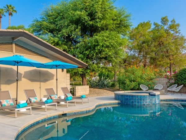 Palm Springs Home 990863