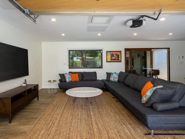 Palm Springs Home 990863