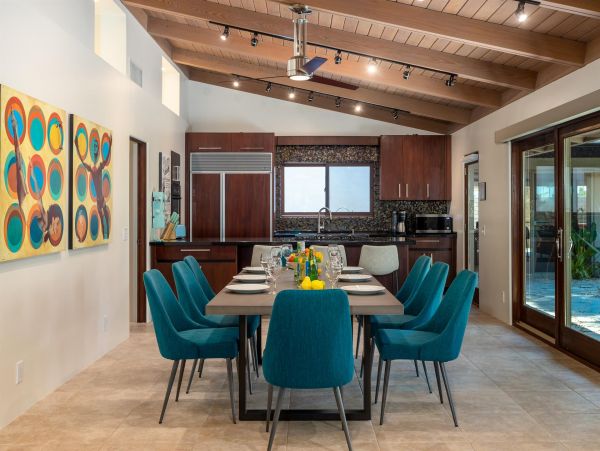 Palm Springs Home 990863