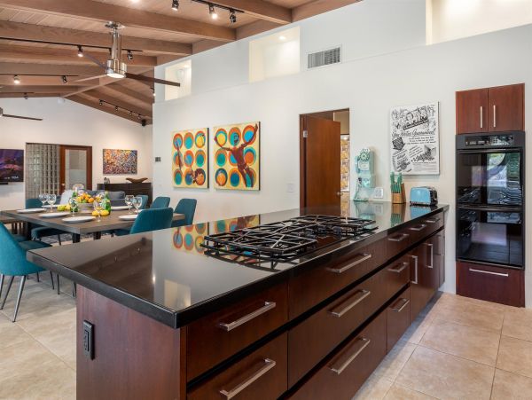 Palm Springs Home 990863