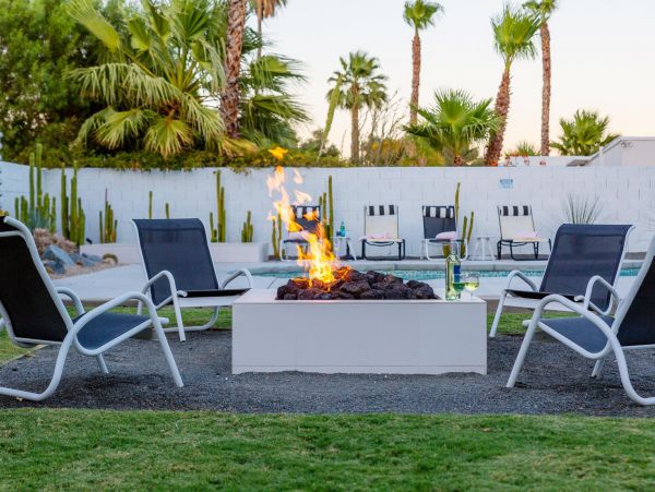 Palm Springs Home 990864