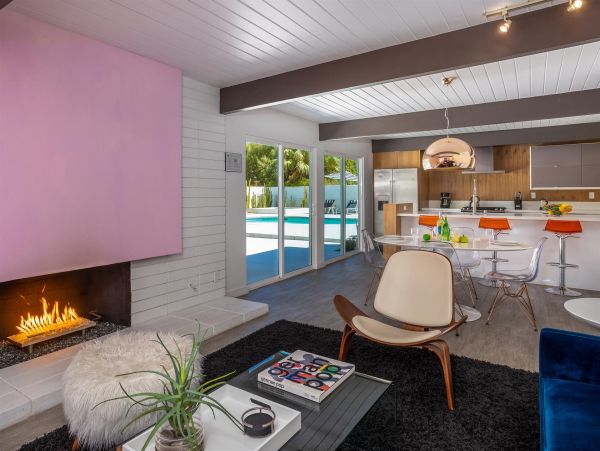 Palm Springs Home 990864