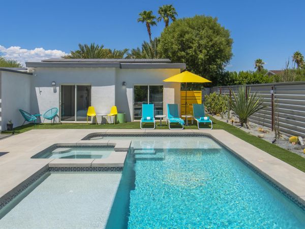 Palm Springs Home 990865